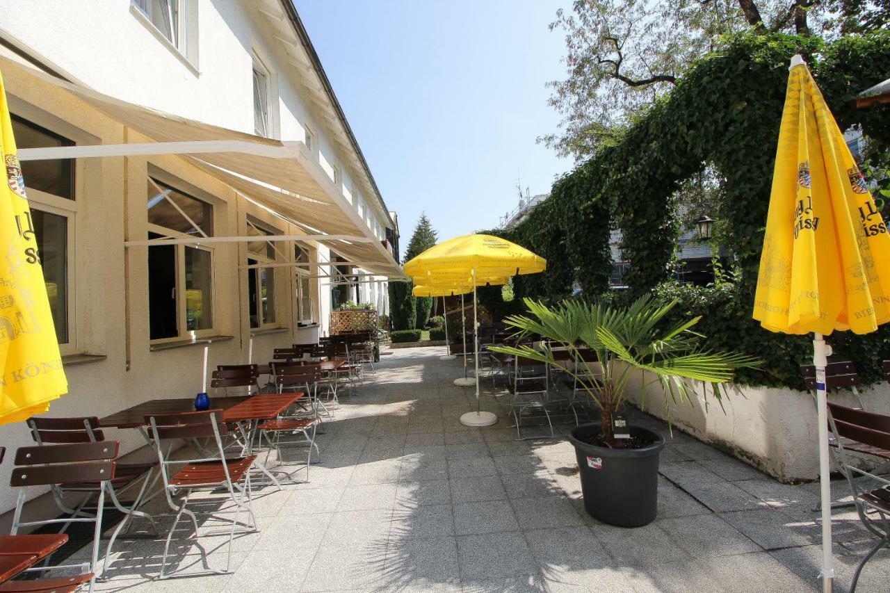 Hotel Pension Koeberl Мюнхен Экстерьер фото